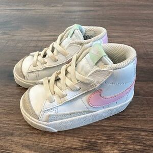 Nike Blazer Mid ‘77 Girls Baby Sneakers